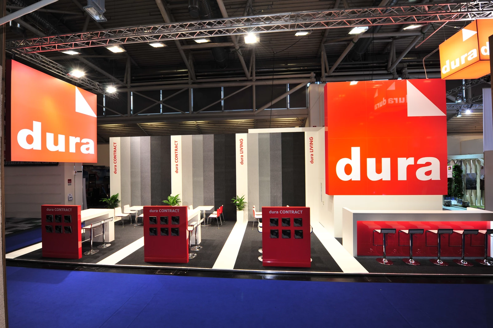 Dura Messestand by SYMA